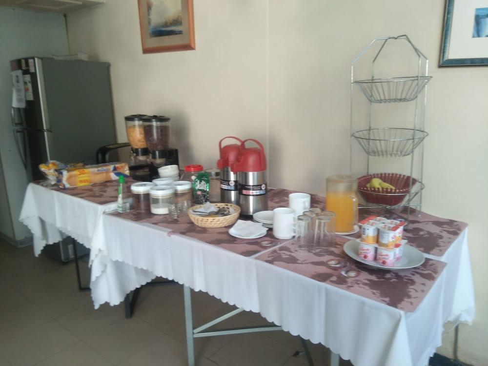 Hostal Americano Сантьяго Экстерьер фото