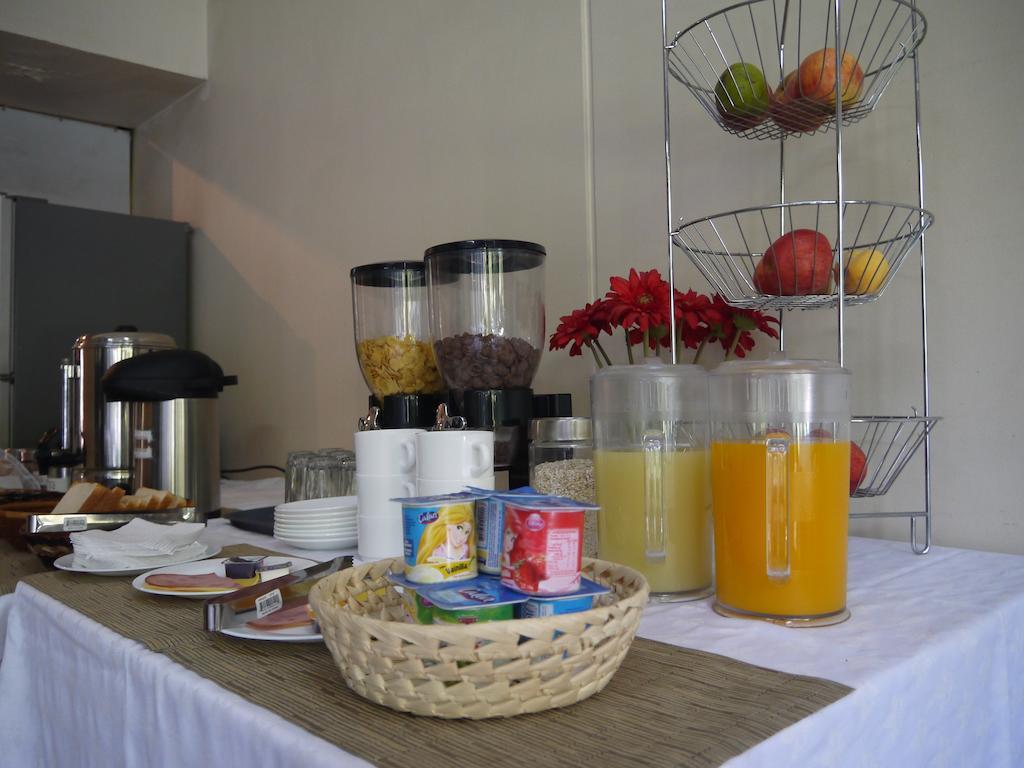Hostal Americano Сантьяго Экстерьер фото